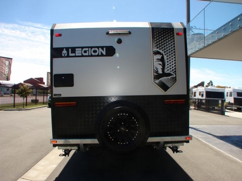 Legion - Thor - 24ft - Quad Bunk - Walk Around Bed
